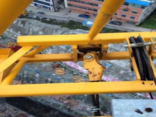 珠海市吊车租赁电话_吊车出租介绍吊钩、吊环的使用要点
